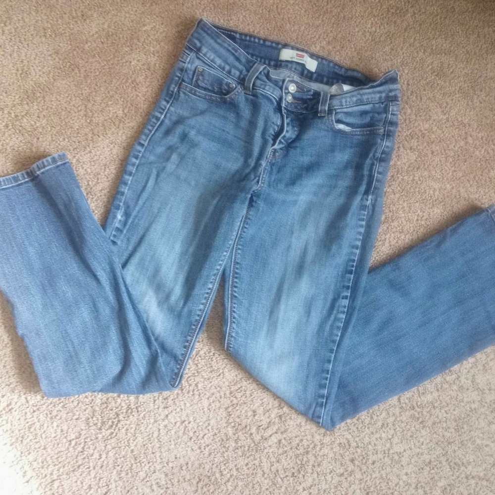 Women's Levi Boot Cut Slender Jeans 6M